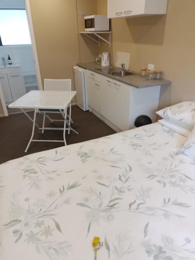Best Budget Bed And Ensuite - Private Access Close To Beach Waihi Exterior foto